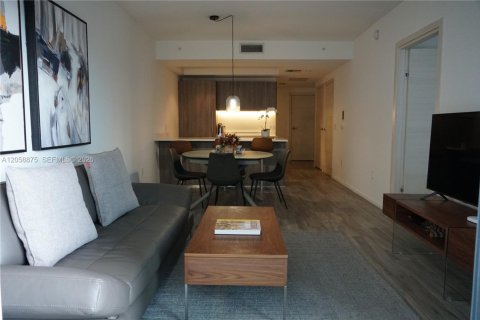 Copropriété à louer à Miami, Floride: 1 chambre, 81.85 m2 № 2168792 - photo 4