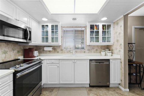 Copropriété à vendre à Ormond Beach, Floride: 2 chambres, 94.76 m2 № 1544439 - photo 4