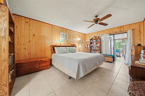 House in Oviedo, Florida 3 bedrooms, 169.83 sq.m. № 2157836 - photo 19