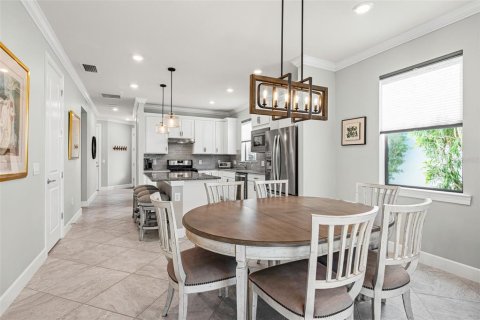 House in Bradenton, Florida 2 bedrooms, 129.6 sq.m. № 2121483 - photo 16