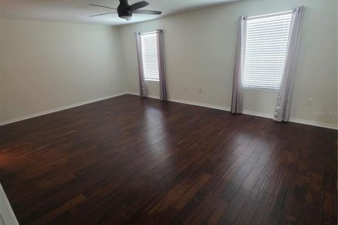 House in Plant City, Florida 4 bedrooms, 228.17 sq.m. № 2120916 - photo 6