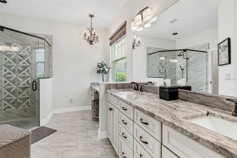 House in Tampa, Florida 3 bedrooms, 180.6 sq.m. № 1783267 - photo 24