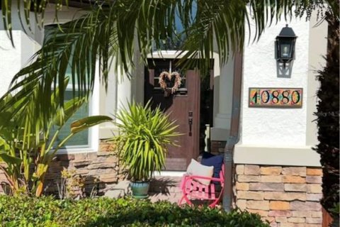 House in Tampa, Florida 3 bedrooms, 180.6 sq.m. № 1783267 - photo 9