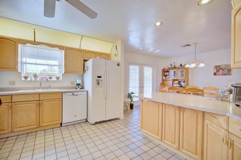House in Lake Placid, Florida 4 bedrooms, 312.52 sq.m. № 1535676 - photo 10