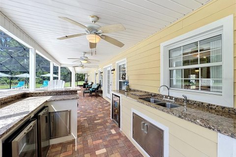 Villa ou maison à vendre à Chuluota, Floride: 8 chambres, 418.71 m2 № 2231075 - photo 24