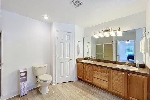 Villa ou maison à vendre à Chuluota, Floride: 8 chambres, 418.71 m2 № 2231075 - photo 26