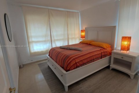 Immobilier commercial à vendre à Miami Beach, Floride № 1959456 - photo 4