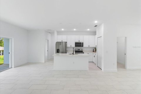 Casa en venta en Citrus Springs, Florida, 4 dormitorios, 169.73 m2 № 1900353 - foto 17