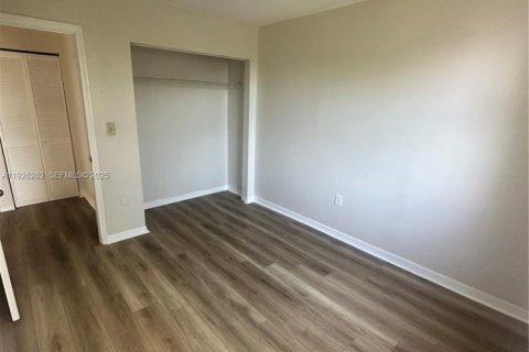 Casa en alquiler en Homestead, Florida, 4 dormitorios, 155.8 m2 № 1984699 - foto 30