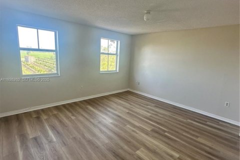 Casa en alquiler en Homestead, Florida, 4 dormitorios, 155.8 m2 № 1984699 - foto 20