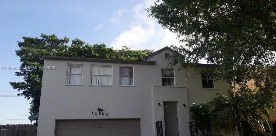 Casa en Homestead, Florida 4 dormitorios, 155.8 m2 № 1984699