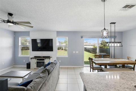 Villa ou maison à vendre à DeLand, Floride: 3 chambres, 179.67 m2 № 2104246 - photo 10