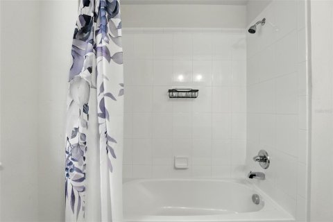 Villa ou maison à vendre à DeLand, Floride: 3 chambres, 179.67 m2 № 2104246 - photo 24