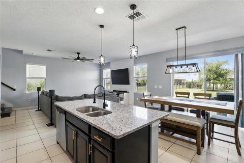 Villa ou maison à vendre à DeLand, Floride: 3 chambres, 179.67 m2 № 2104246 - photo 6