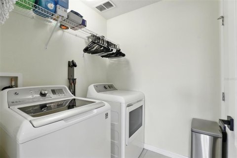 Villa ou maison à vendre à DeLand, Floride: 3 chambres, 179.67 m2 № 2104246 - photo 27