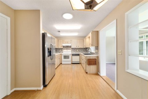House in Ocala, Florida 2 bedrooms, 127.74 sq.m. № 1916692 - photo 23