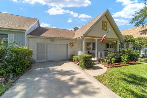 House in Ocala, Florida 2 bedrooms, 127.74 sq.m. № 1916692 - photo 6