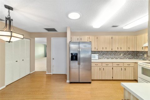 House in Ocala, Florida 2 bedrooms, 127.74 sq.m. № 1916692 - photo 29