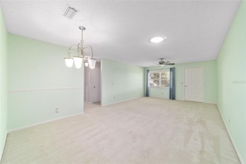 House in Ocala, Florida 2 bedrooms, 127.74 sq.m. № 1916692 - photo 21