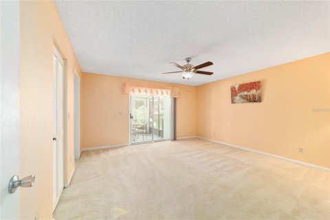 House in Ocala, Florida 2 bedrooms, 127.74 sq.m. № 1916692 - photo 30