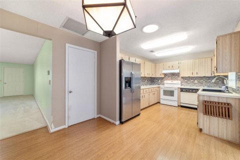 House in Ocala, Florida 2 bedrooms, 127.74 sq.m. № 1916692 - photo 24