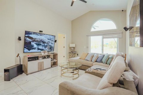 Villa ou maison à louer à Davenport, Floride: 4 chambres, 127.28 m2 № 2359125 - photo 6