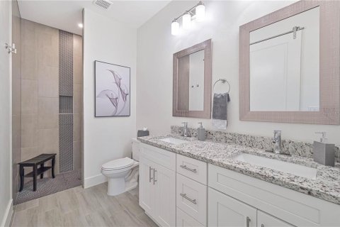 Propiedad comercial en venta en Punta Gorda, Florida, 6 dormitorios, 255.11 m2 № 2213986 - foto 17