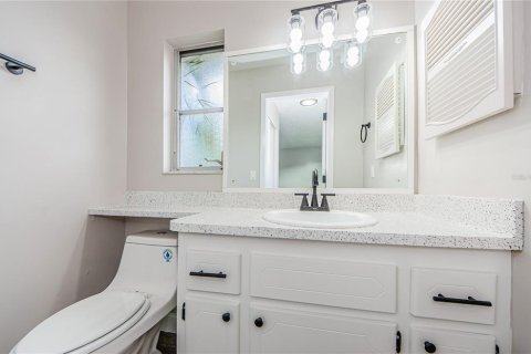 House in Pinellas Park, Florida 1 bedroom, 83.8 sq.m. № 1618662 - photo 27