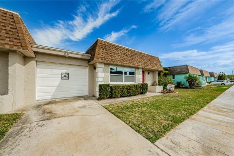 House in Pinellas Park, Florida 1 bedroom, 83.8 sq.m. № 1618662 - photo 3
