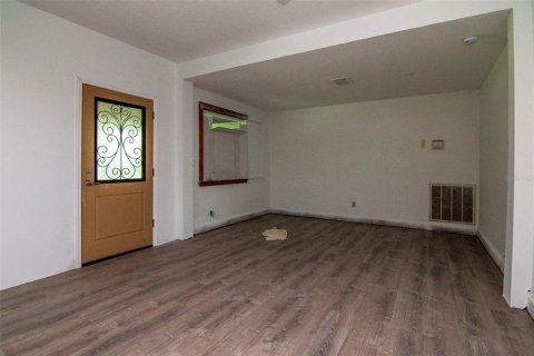 Villa ou maison à vendre à Lakeland, Floride: 4 chambres, 269.23 m2 № 2296662 - photo 11