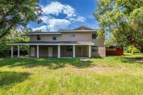 House in Lakeland, Florida 4 bedrooms, 269.23 sq.m. № 2296662