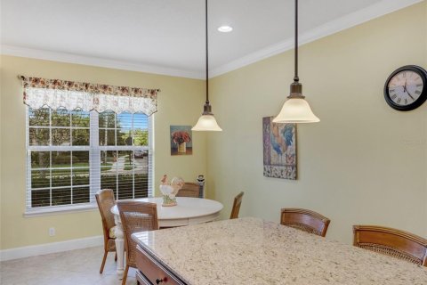 House in Davenport, Florida 2 bedrooms, 179.02 sq.m. № 1721024 - photo 11