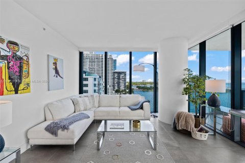 Copropriété à louer à Miami, Floride: 3 chambres, 151.8 m2 № 1756502 - photo 3