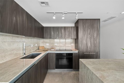 Copropriété à louer à Miami, Floride: 3 chambres, 151.8 m2 № 1756502 - photo 7