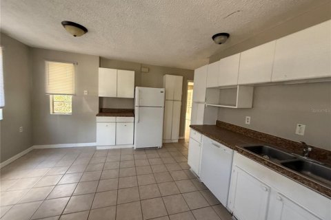 Appartement à louer à Eustis, Floride: 2 chambres, 66.24 m2 № 1559867 - photo 7