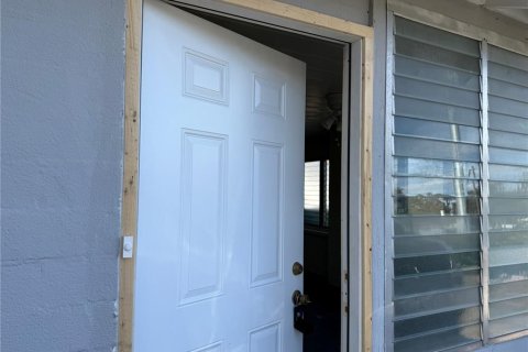 Appartement à louer à Eustis, Floride: 2 chambres, 66.24 m2 № 1559867 - photo 2