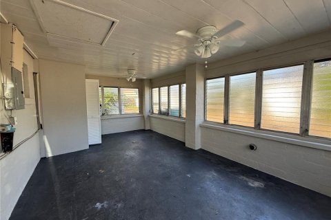 Снять в аренду квартиру в Юстис, Флорида 3 комнаты, 66.24м2, № 1559867 - фото 4
