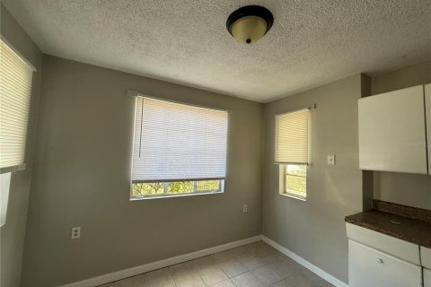 Appartement à louer à Eustis, Floride: 2 chambres, 66.24 m2 № 1559867 - photo 9
