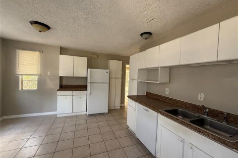 Appartement à louer à Eustis, Floride: 2 chambres, 66.24 m2 № 1559867 - photo 8