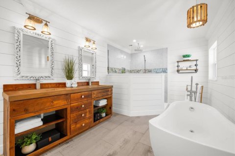 Casa en venta en Palm Harbor, Florida, 4 dormitorios, 229.75 m2 № 2157194 - foto 29