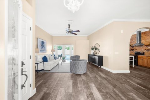 Casa en venta en Palm Harbor, Florida, 4 dormitorios, 229.75 m2 № 2157194 - foto 4