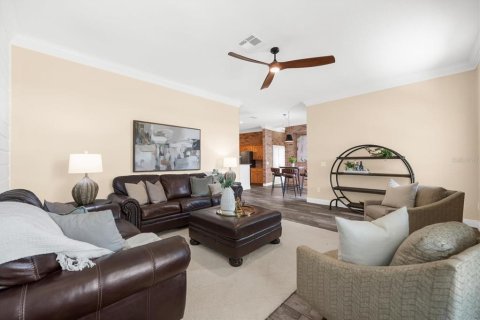 Casa en venta en Palm Harbor, Florida, 4 dormitorios, 229.75 m2 № 2157194 - foto 23