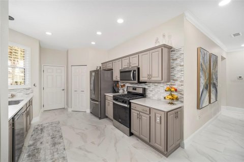 House in Ocala, Florida 2 bedrooms, 158.77 sq.m. № 1608548 - photo 15