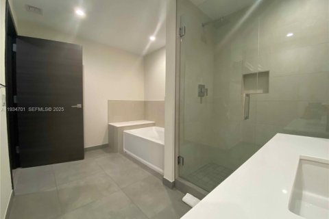 Купить отель в Холливуд, Флорида 1 спальня, 67.82м2, № 2035715 - фото 18