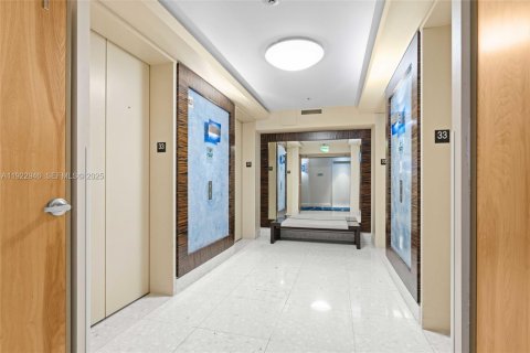 Copropriété à louer à Miami, Floride: 1 chambre, 73.3 m2 № 1976749 - photo 18