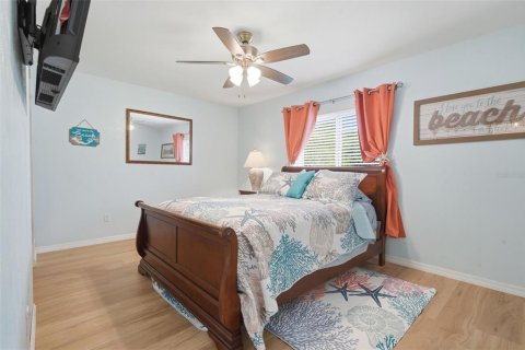 House in Ponce Inlet, Florida 3 bedrooms, 172.8 sq.m. № 2216960 - photo 10