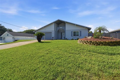House in Ponce Inlet, Florida 3 bedrooms, 172.8 sq.m. № 2216960 - photo 27
