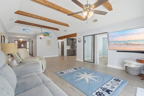 House in Ponce Inlet, Florida 3 bedrooms, 172.8 sq.m. № 2216960 - photo 5