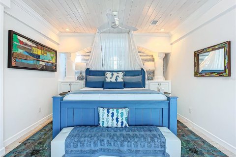 Casa en venta en New Smyrna Beach, Florida, 12 dormitorios, 614.27 m2 № 1901493 - foto 29
