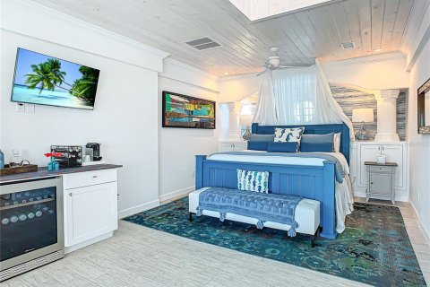 Casa en venta en New Smyrna Beach, Florida, 12 dormitorios, 614.27 m2 № 1901493 - foto 30